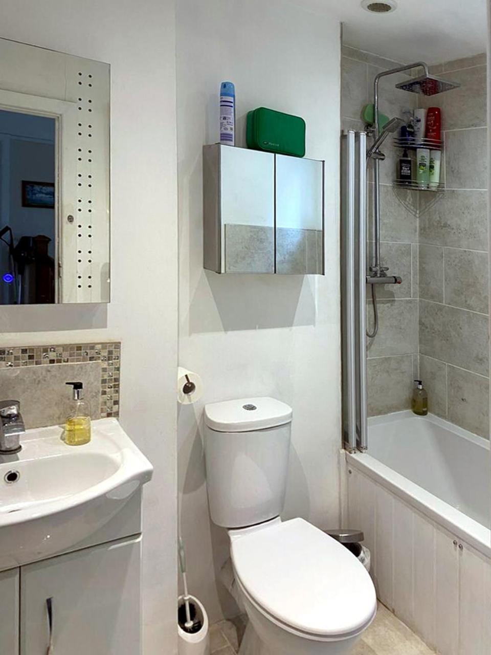 ソールズベリー Residential 3 Bed House Harnhamヴィラ エクステリア 写真